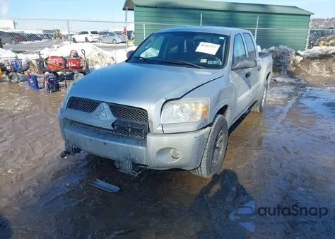 2006 Mitsubishi Raider Ls z USA, uszkodzony, nr VIN 1Z7HT28K96S567952